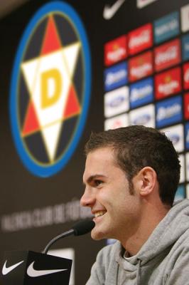 Juan Mata sale del túnel